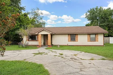 35732 Dawn Drive Leesburg FL 34788