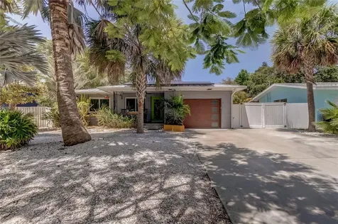 2609 Tifton Street S Gulfport FL 33711