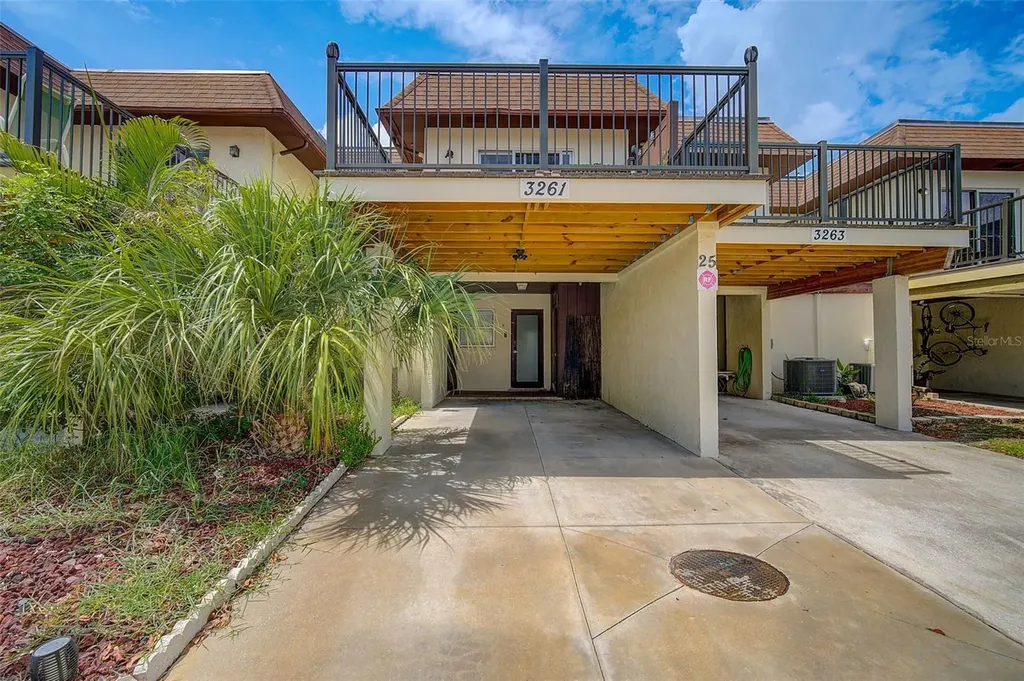3261 Ramblewood Place Sarasota FL 34237