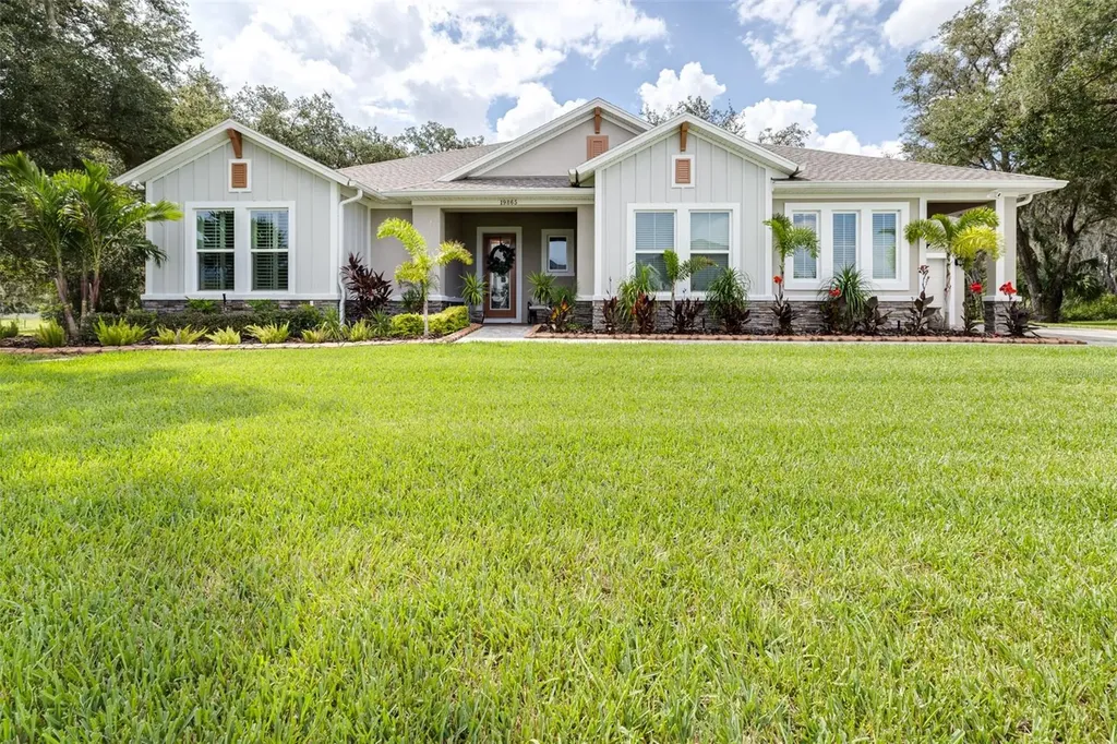 19865 Sambar Deer Loop Lutz FL 33559