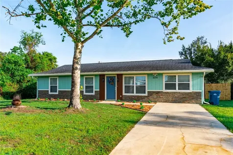 3216 S Dorchester Drive Deltona FL 32738