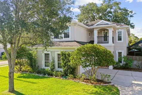 3513 W Corona Street Tampa FL 33629