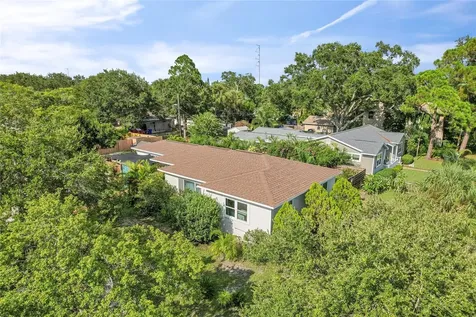 301 72nd Street N St Petersburg FL 33710