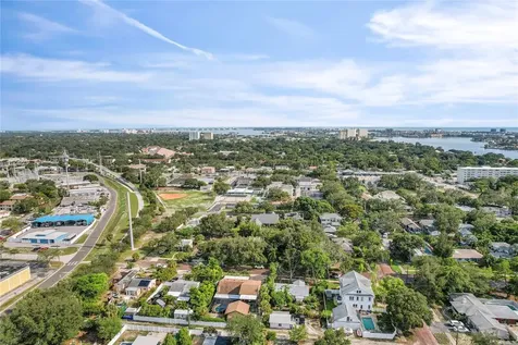 301 72nd Street N St Petersburg FL 33710