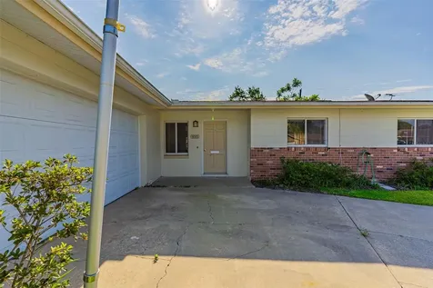 935 Sonata Lane Orlando FL 32825