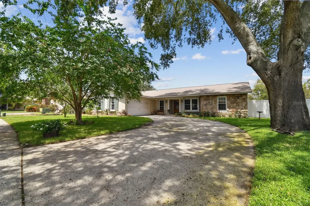 2879 Oak Tree Lane Palm Harbor FL 34684