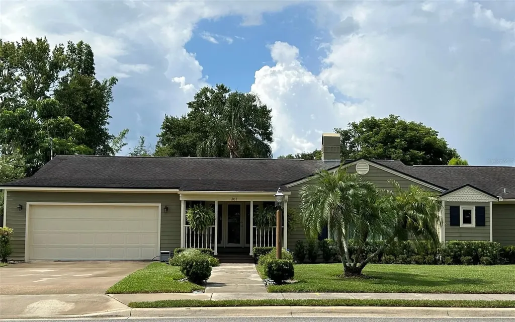 307 W Par Street Orlando FL 32804