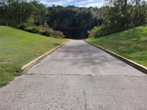 SE 74th Lane Road Ocklawaha FL 32179