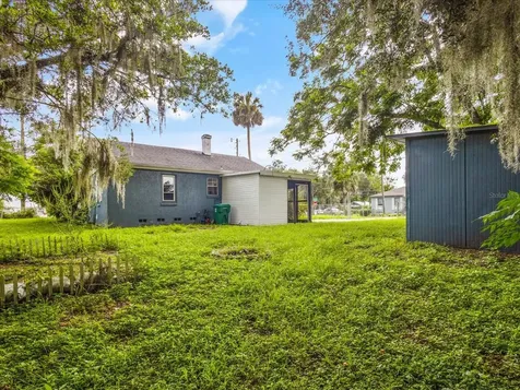 141 W Beresford Avenue Deland FL 32720