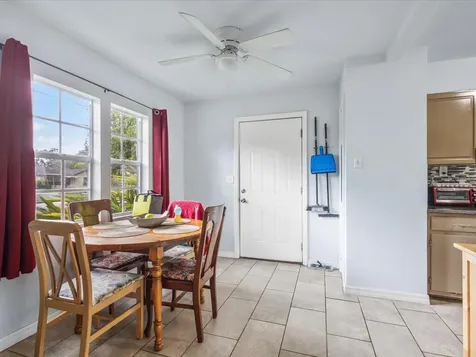141 W Beresford Avenue Deland FL 32720