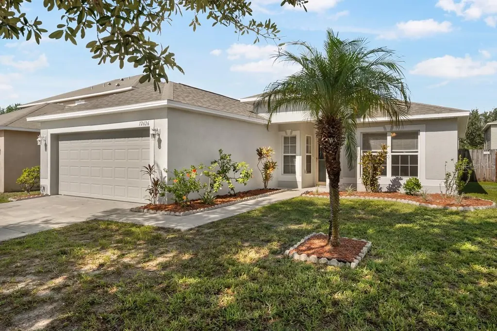 12626 Lake Vista Drive Gibsonton FL 33534