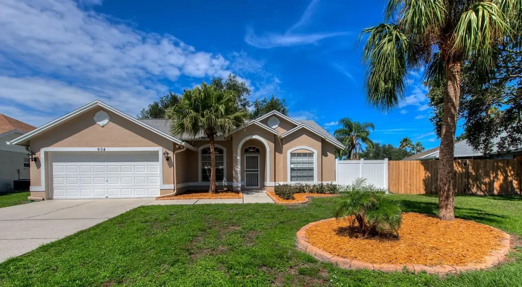 604 46th Street E Bradenton FL 34208