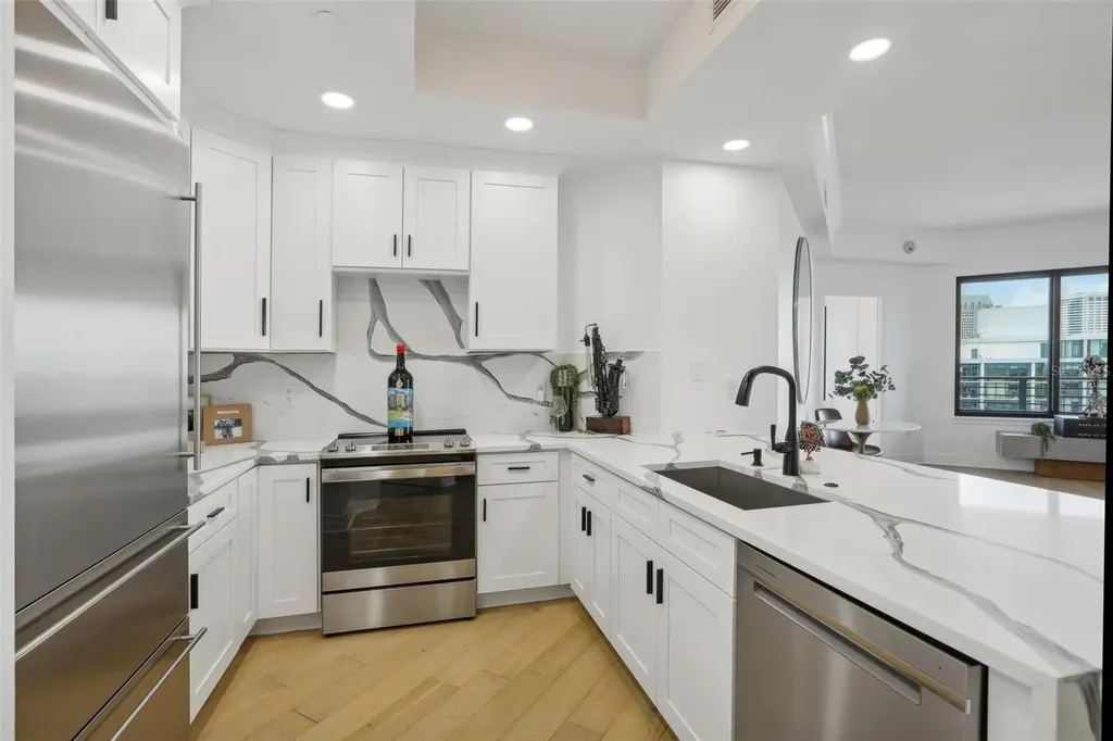 449 S 12th Street Tampa FL 33602