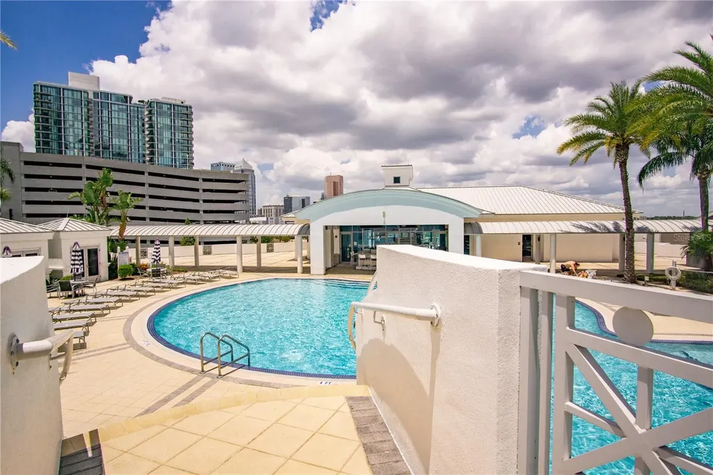449 S 12th Street Tampa FL 33602