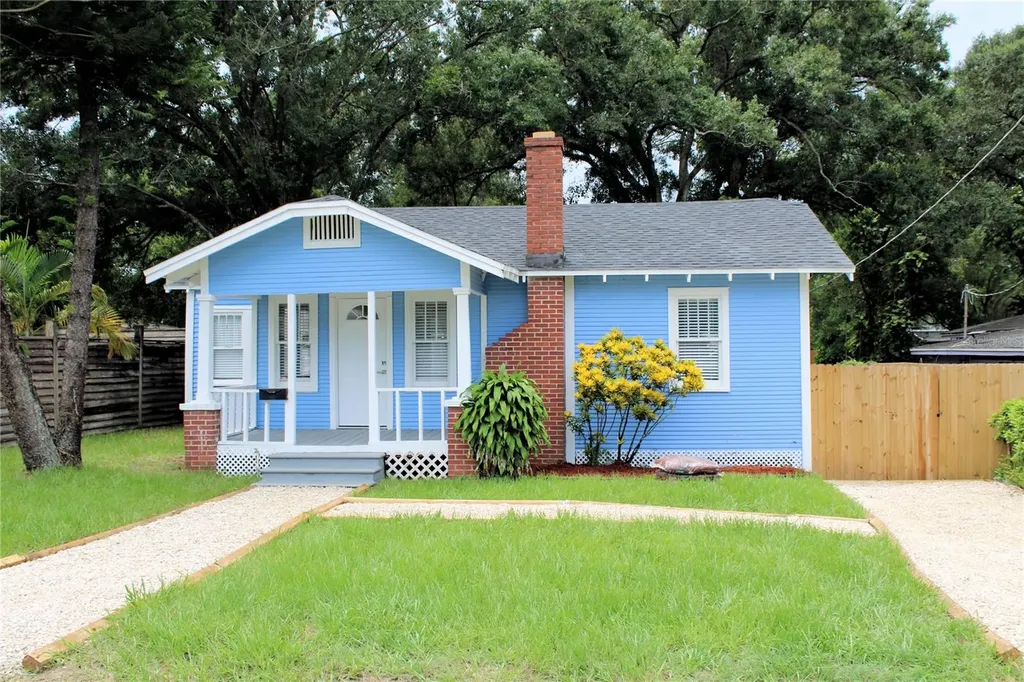 304 W Violet Street Tampa FL 33603
