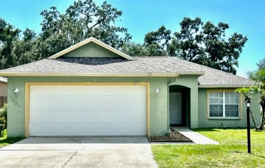 1830 Summer Walk Circle Sarasota FL 34232