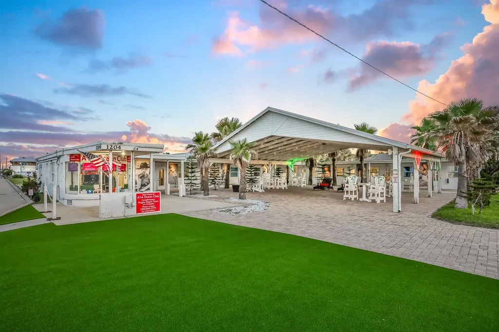 1204 S Ocean Shore Boulevard Flagler Beach FL 32136