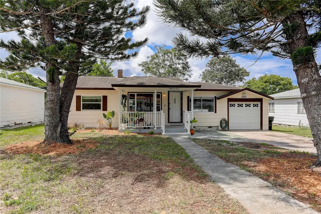 5260 43rd Terrace N St Petersburg FL 33709