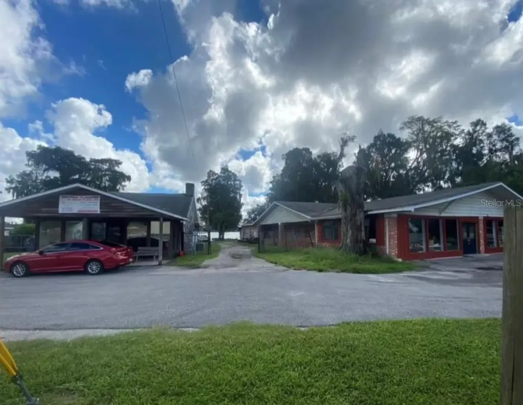4334-4400 Land O Lakes Boulevard Land O Lakes FL 34639
