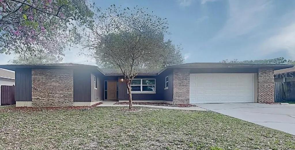 3103 Clovewood Place Seffner FL 33584