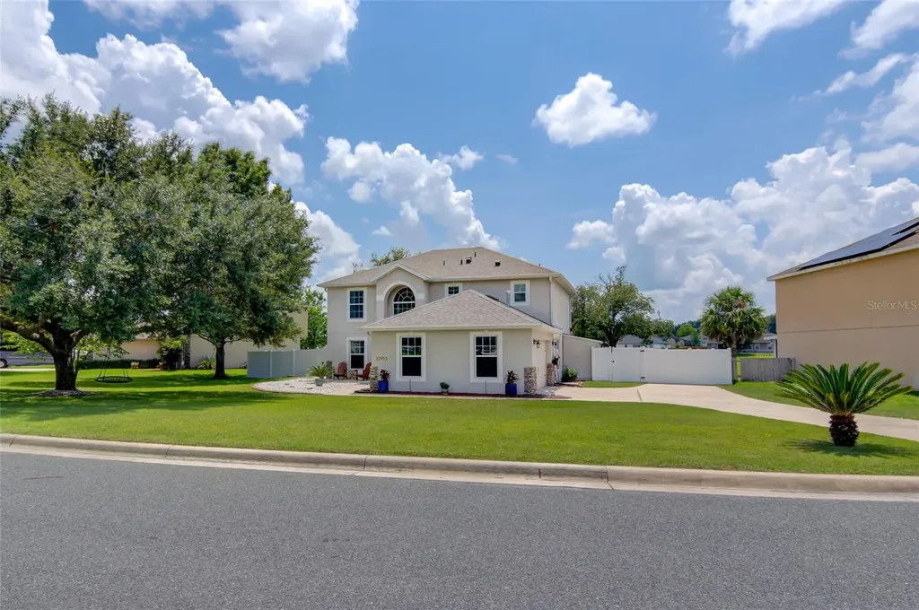 22953 NW 11th Road Newberry FL 32669