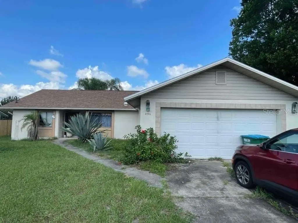 2576 Vaughn Avenue Deltona FL 32725