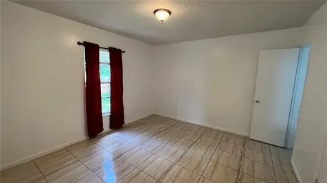 8305 N 17th Street Tampa FL 33604