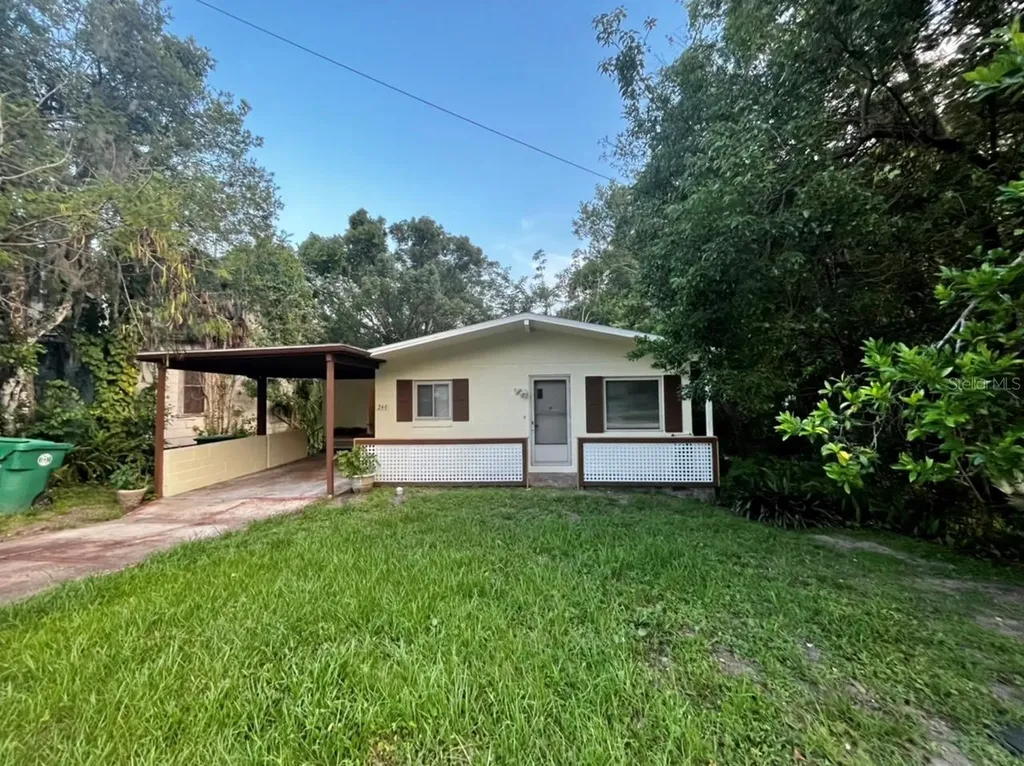 240 E Howry Avenue Deland FL 32724