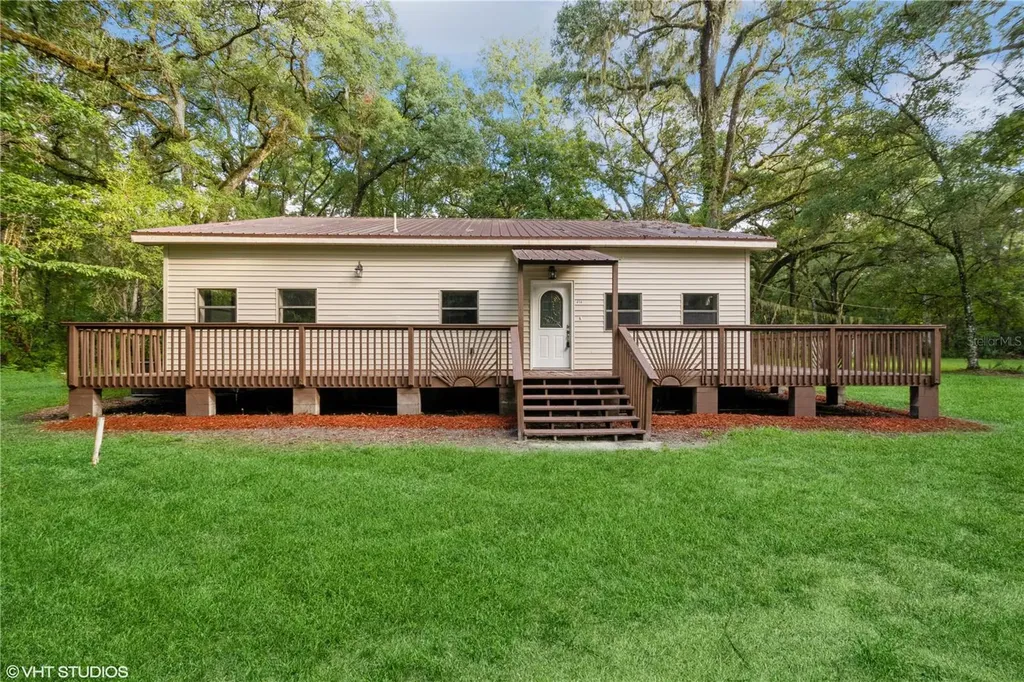 414 NE 250th Avenue Old Town FL 32680