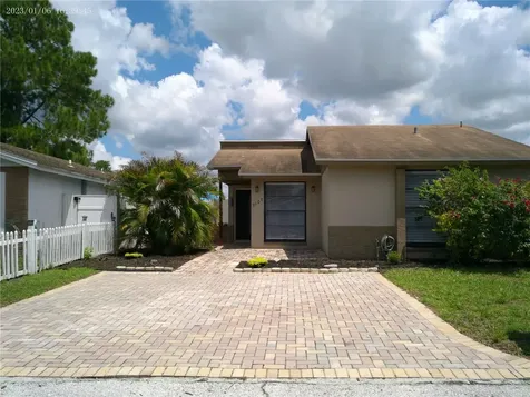 9109 Suffield Court Tampa FL 33615