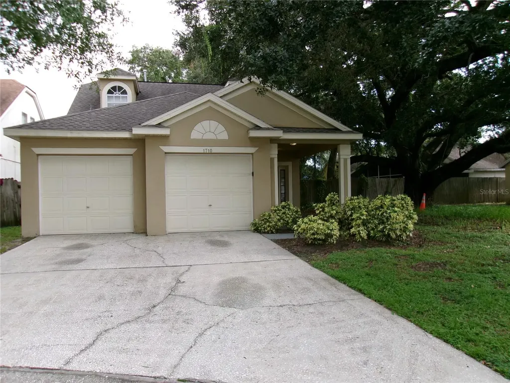 1710 Chestnut Oak Court Orlando FL 32839