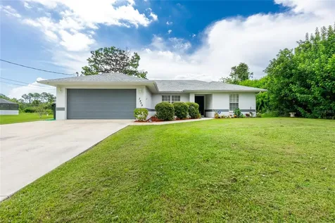 7909 Rockwell Avenue North Port FL 34291