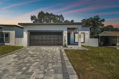 6518 29th Street N St Petersburg FL 33702