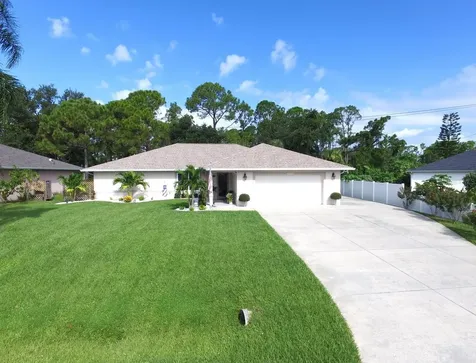 1773 Oketo Street North Port FL 34286