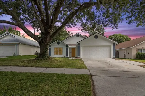 231 Lake Mccoy Drive Apopka FL 32712