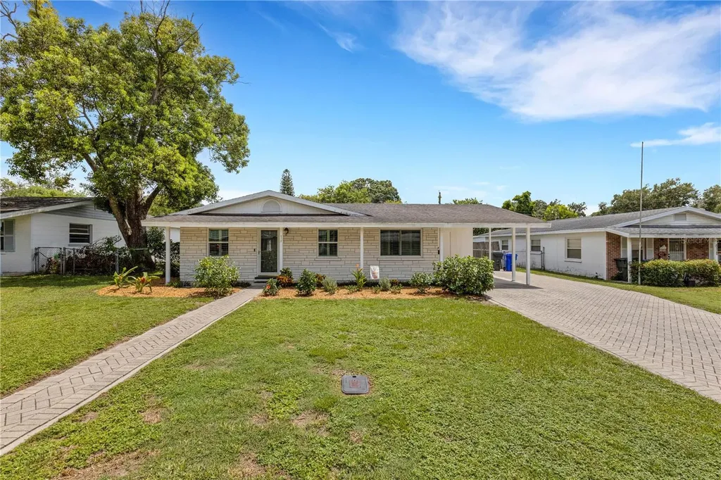 612 Carey Place Lakeland FL 33803