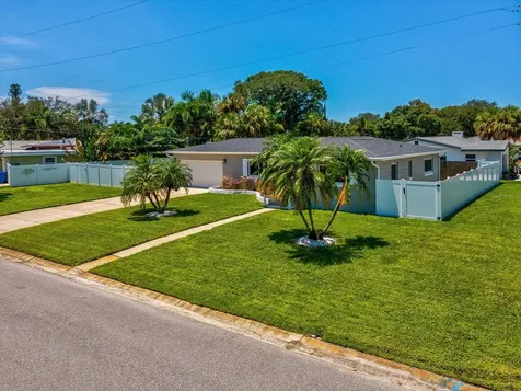 3998 11th Street NE St Petersburg FL 33703