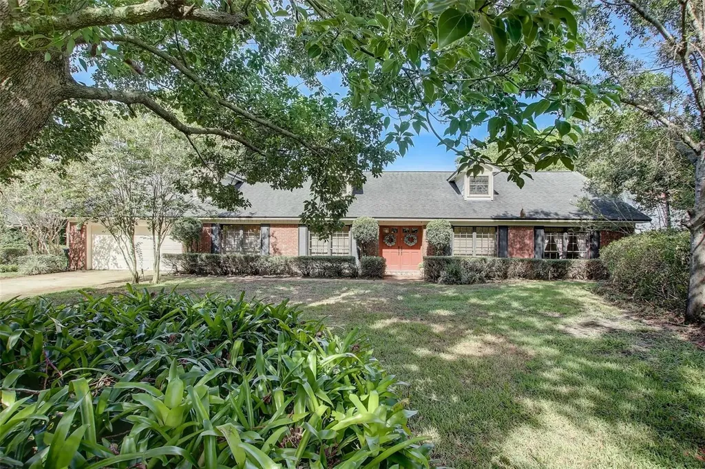 4016 Lake Mira Drive Orlando FL 32817