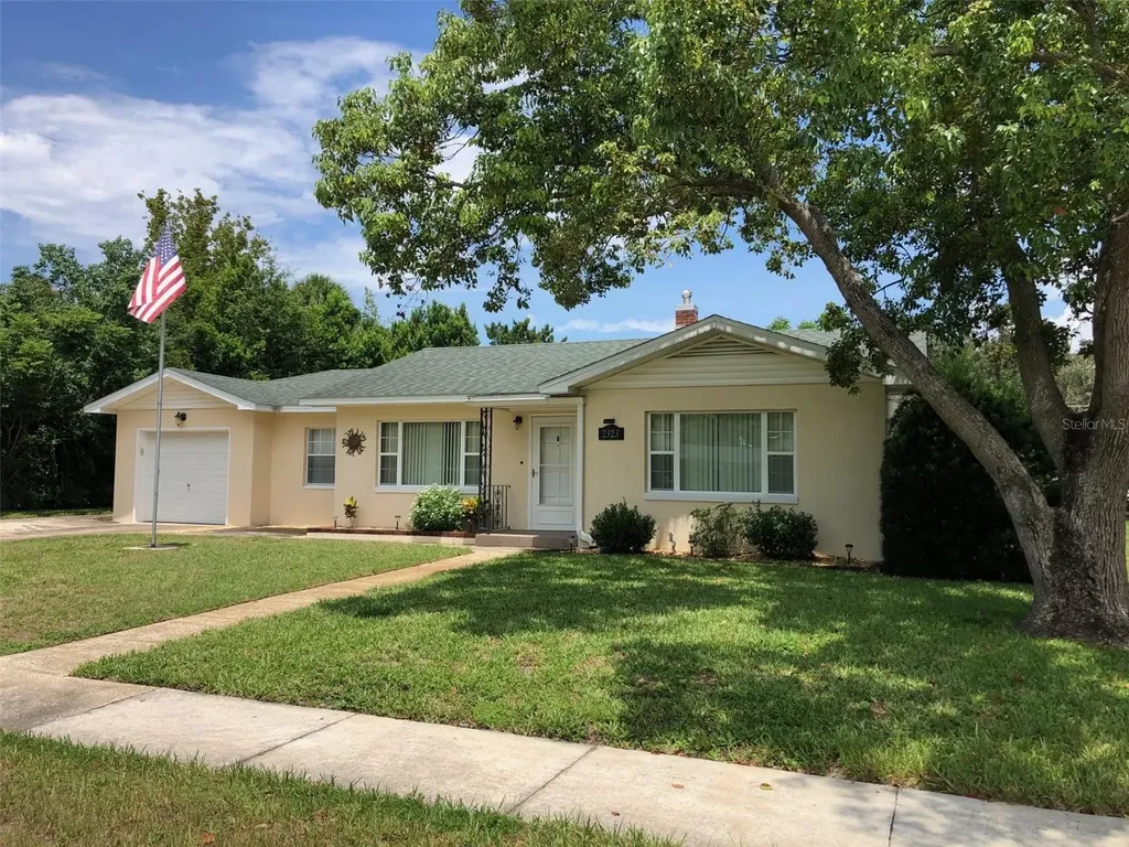 2323 Palmetto Road Mount Dora FL 32757