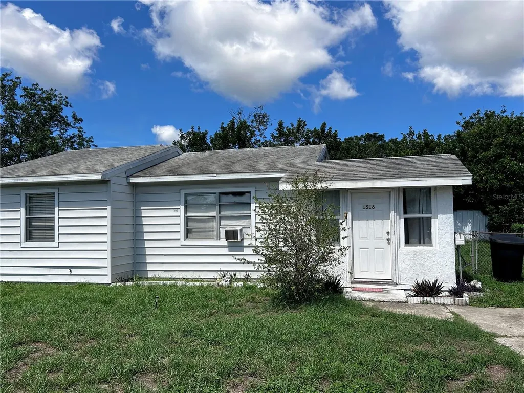 1516 58th Street N St Petersburg FL 33710