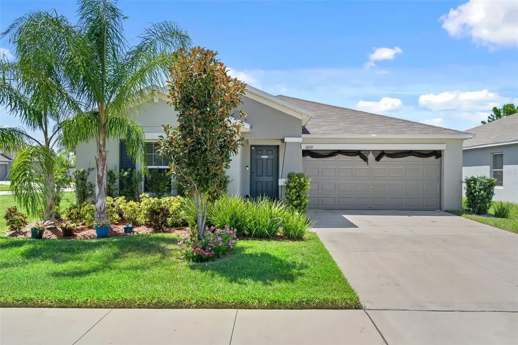 16719 Magnolia Reserve Place Wimauma FL 33598