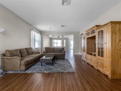 514 First Cape Coral Drive Winter Garden FL 34787