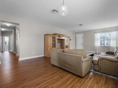 514 First Cape Coral Drive Winter Garden FL 34787
