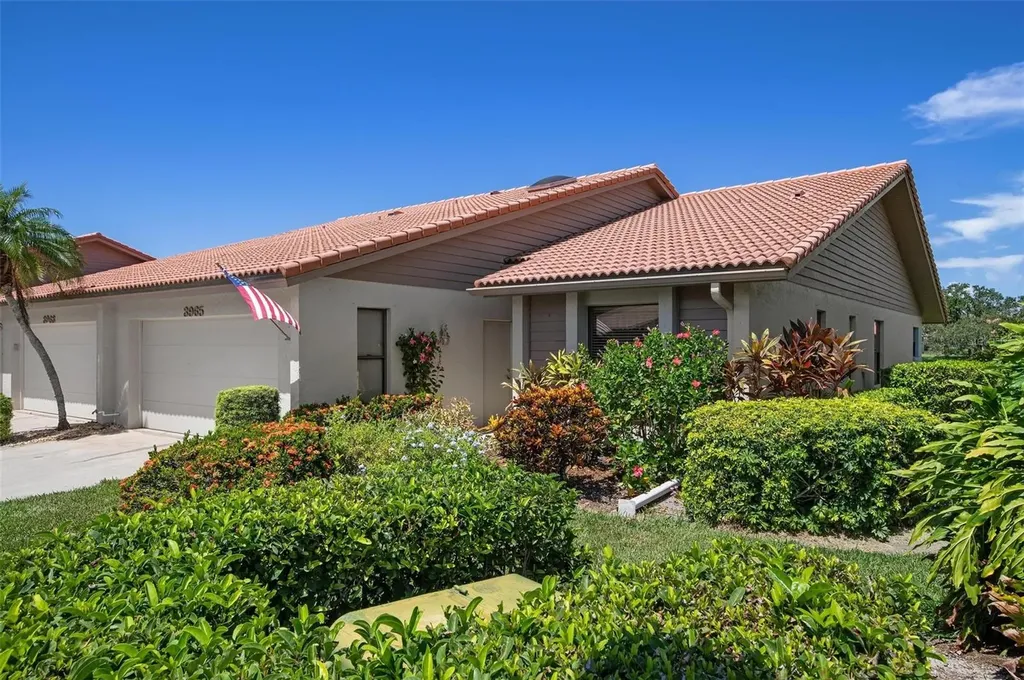 3965 Wilshire Circle E Sarasota FL 34238