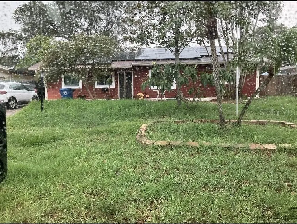 5025 33rd Avenue N St Petersburg FL 33710