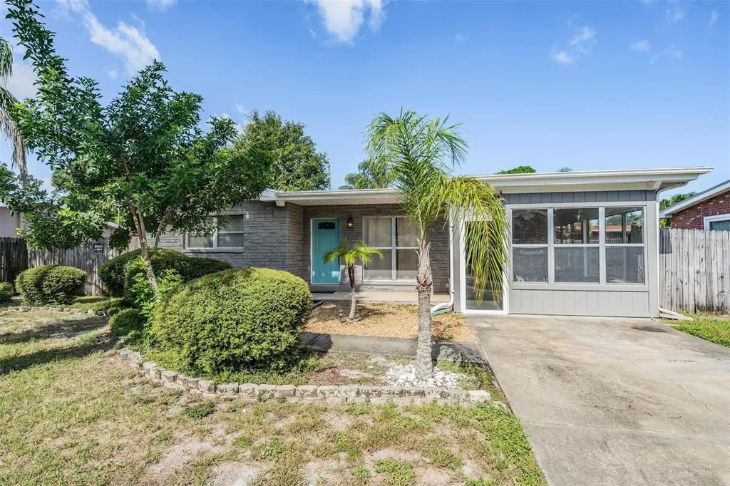 1504 S Prescott Avenue Clearwater FL 33756