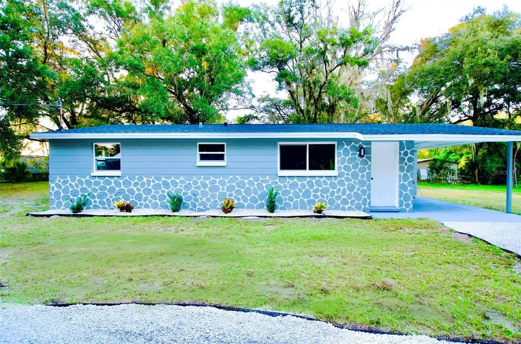 510 E Strickland Street Plant City FL 33563