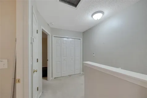 10910 Black Swan Court Seffner FL 33584