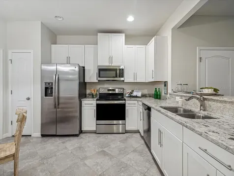 5167 Bay Isle Circle Clearwater FL 33760