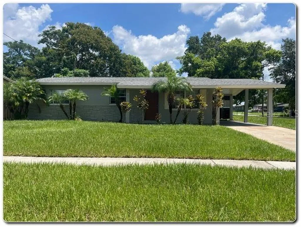8013 Yount Drive Orlando FL 32822
